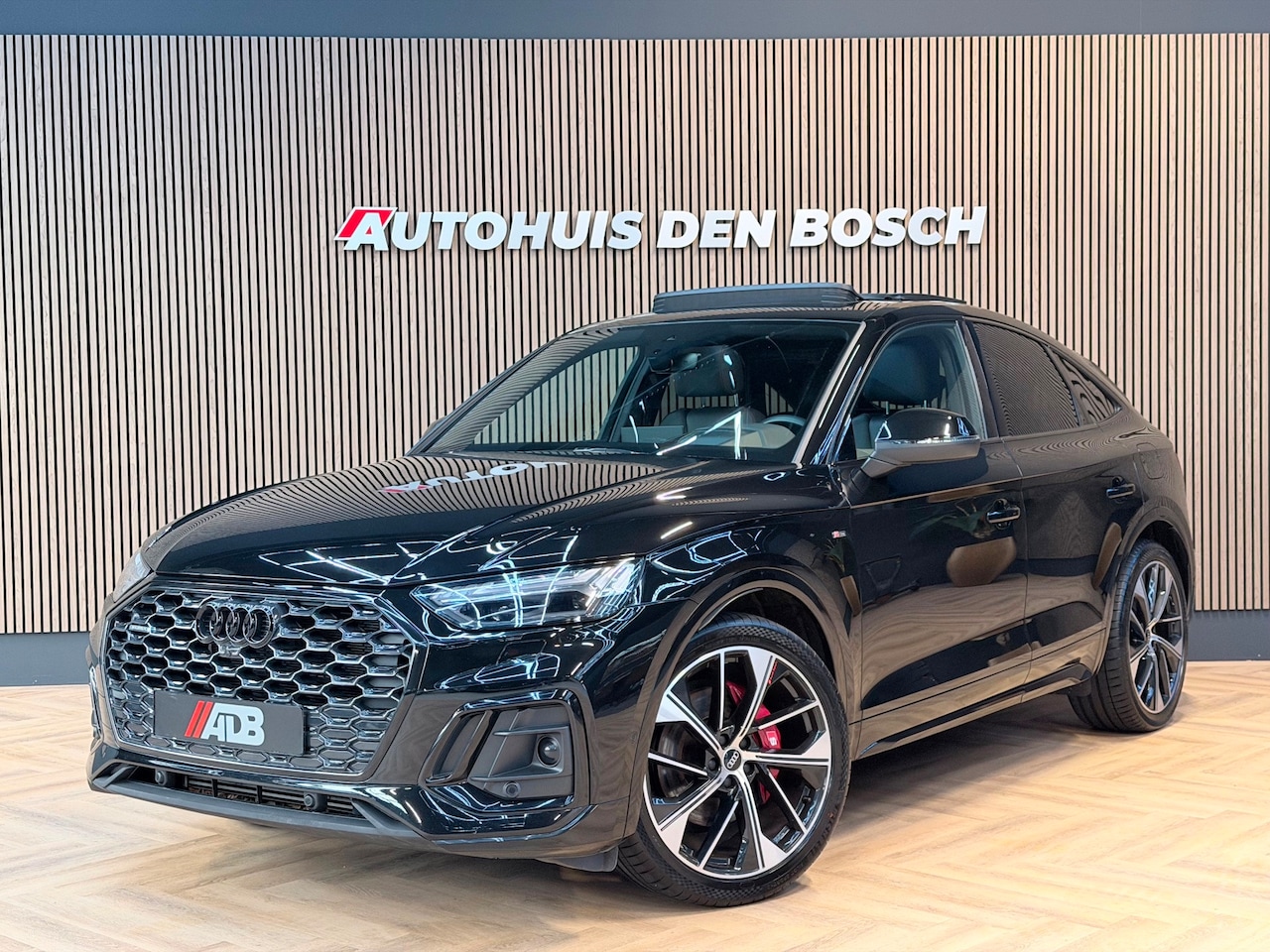 Audi Q5 Sportback - 55 TFSI e Quattro S Line 367PK - Pano - AutoWereld.nl