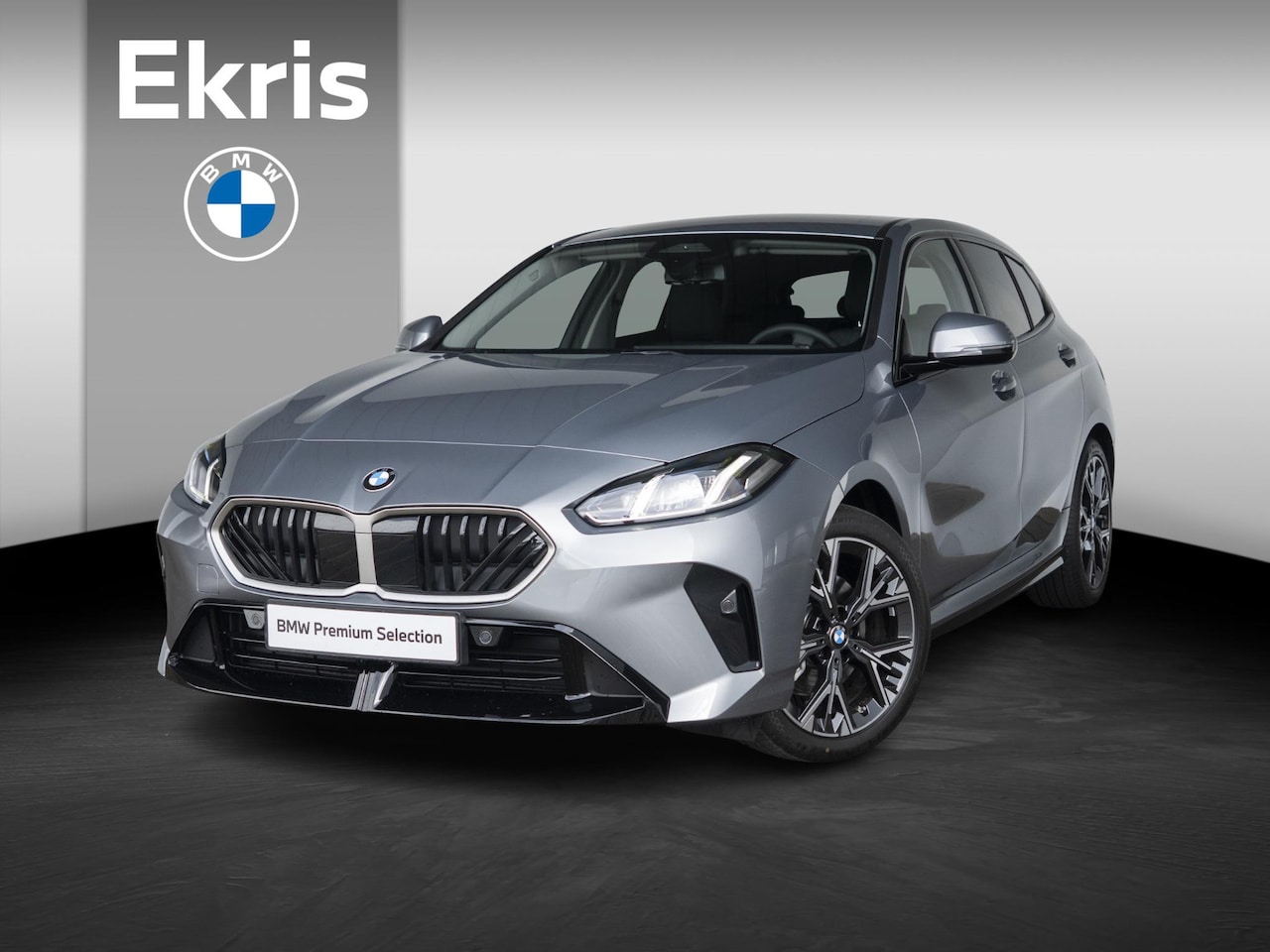 BMW 1-serie - 120 | M Sport | Achteruitrijcamera | Stoelverwarming | PDC | 18'' - AutoWereld.nl