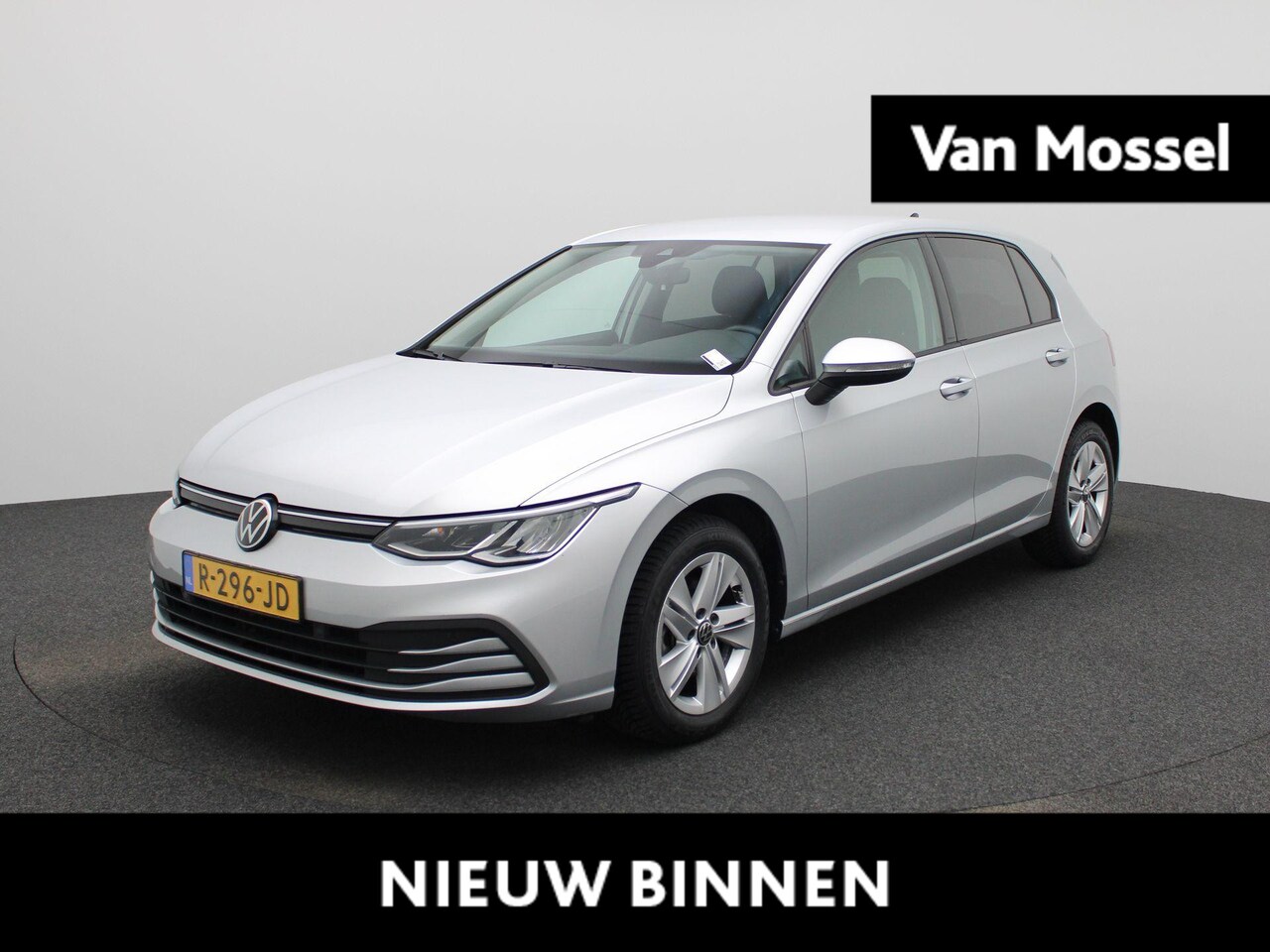 Volkswagen Golf - 1.0 TSI Life Business | Navigatie | Sfeerverlichting | Stoel + Stuurverwarming | Camera | - AutoWereld.nl