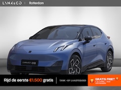 Lynk & Co 02 - | CORE | Stoelverwarming | Achteruitrij camera |