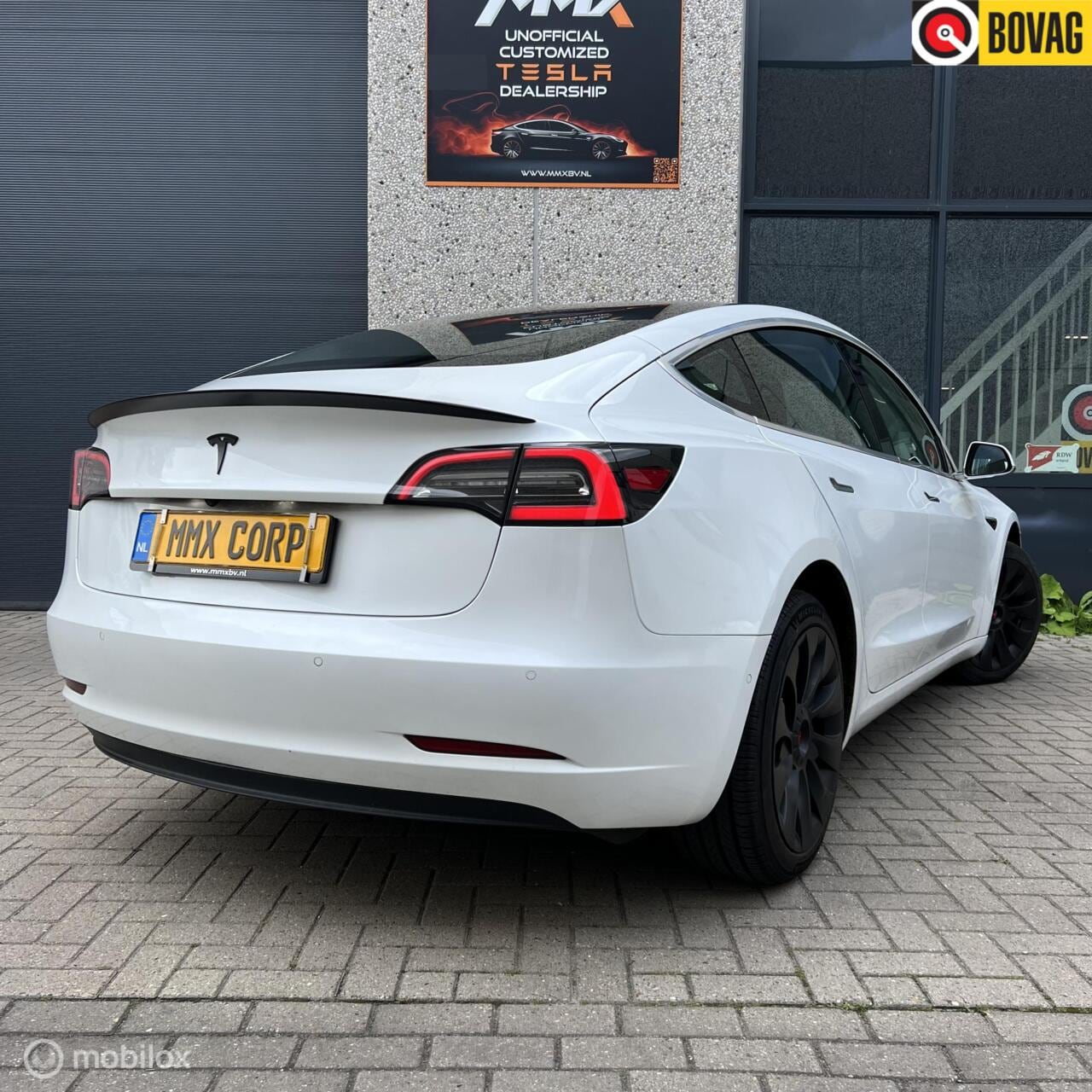 Tesla Model 3 - Long Range RWD Long Range AWD + MMX PACK - AutoWereld.nl