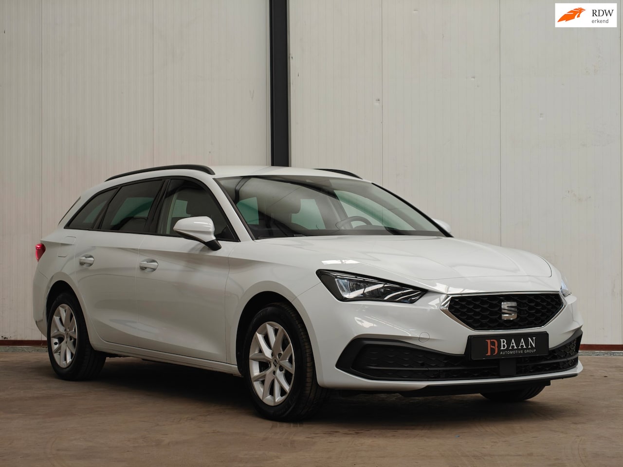 SEAT Leon ST - 1.0 EcoTSI Style|ACC|Automaat|Keyless|Camera|Stuurverwarming - AutoWereld.nl