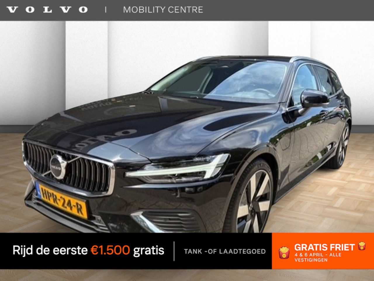 Volvo V60 - T6 AWD Essential | DEMO | Parkeercamera | Verwarmbare stoele - AutoWereld.nl