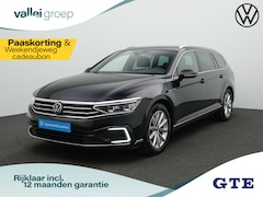 Volkswagen Passat Variant - 1.4 TSI PHEV 218 pk GTE | Trekhaak | Leder | IQ Light | Stuur/stoelverwarming