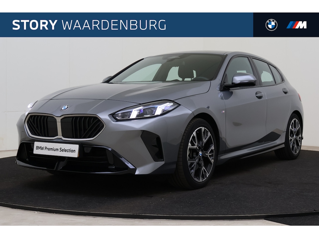 BMW 1-serie - 120 M Sport Automaat / Sportstoelen / M Adaptief onderstel / Comfort Access / Achteruitrij - AutoWereld.nl