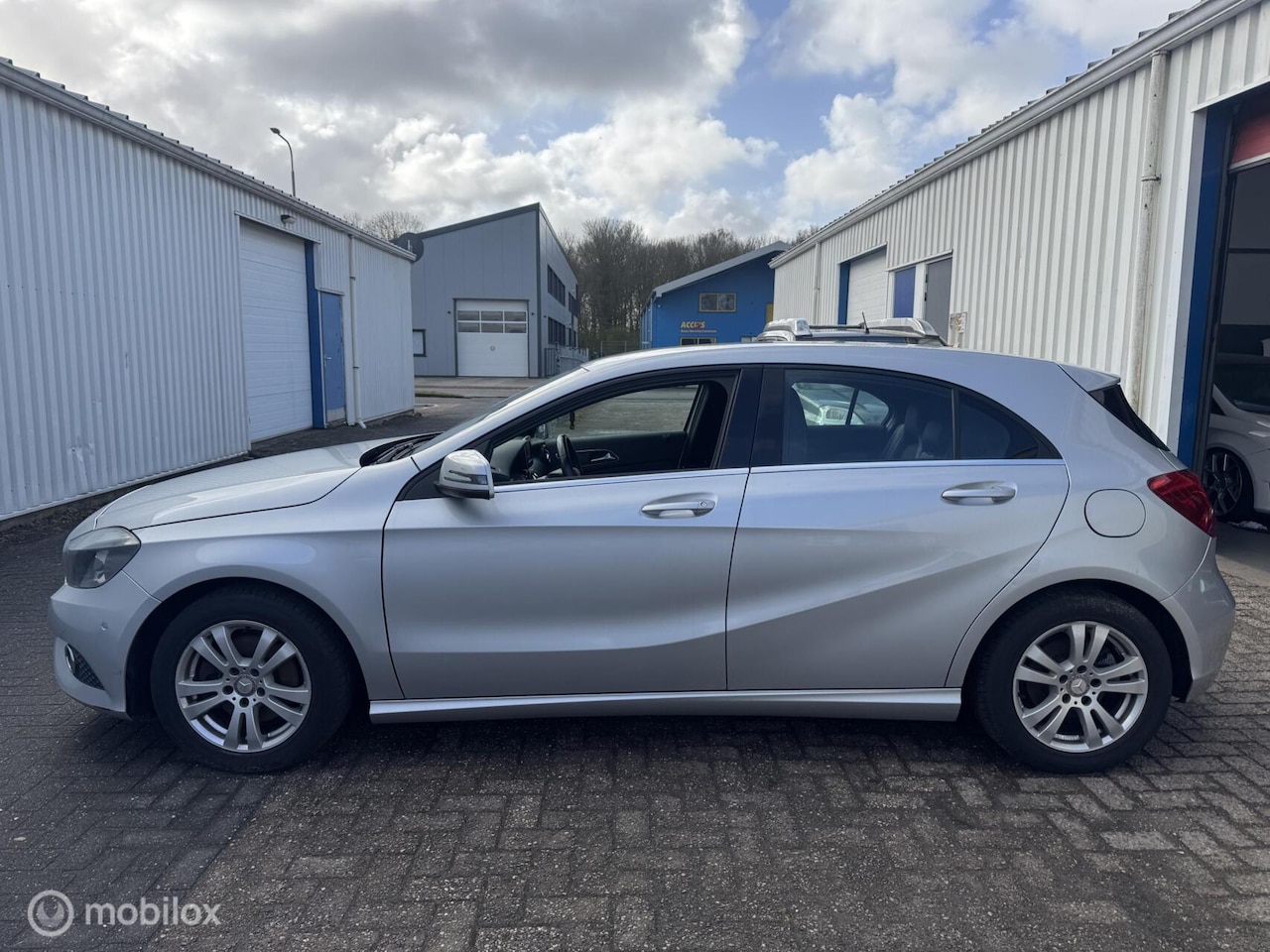 Mercedes-Benz A-klasse - 180 Prestige | Export / Handel | Lezen ! - AutoWereld.nl