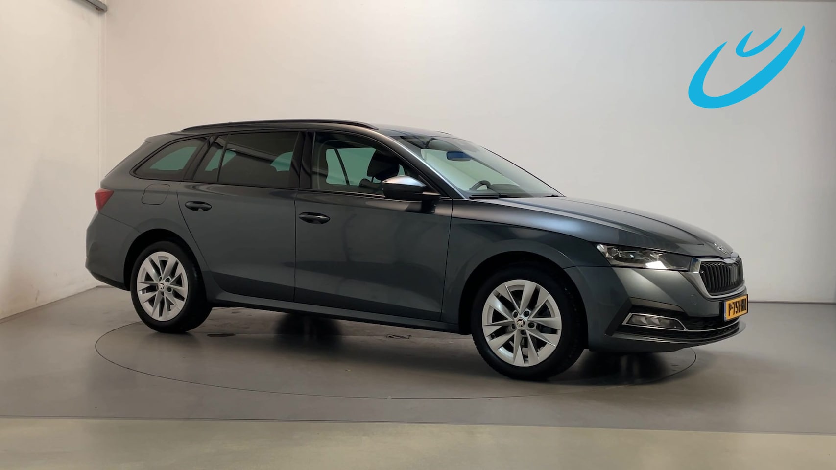 Skoda Octavia Combi - 1.5 e-TSI 150pk DSG Business Edition Plus LED Adaptive Cruise Trekhaak Navigatie Stoelverw - AutoWereld.nl