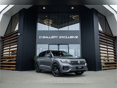 Volkswagen Touareg - 3.0 TSi 4MOTION R - Panorama | Luchtvering | Elek. Trekhaak | Memory | 360 Camera