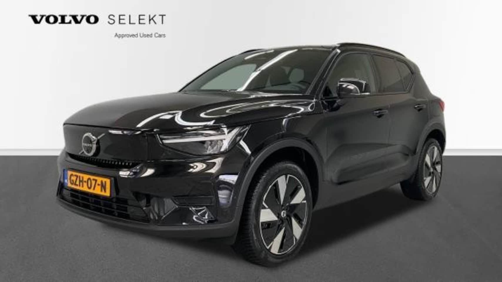 Volvo EX40 - Single Motor Extended Range Ultra 82 kWh | Trekhaak | 360 Camera | Panoramadak | Pilot Ass - AutoWereld.nl