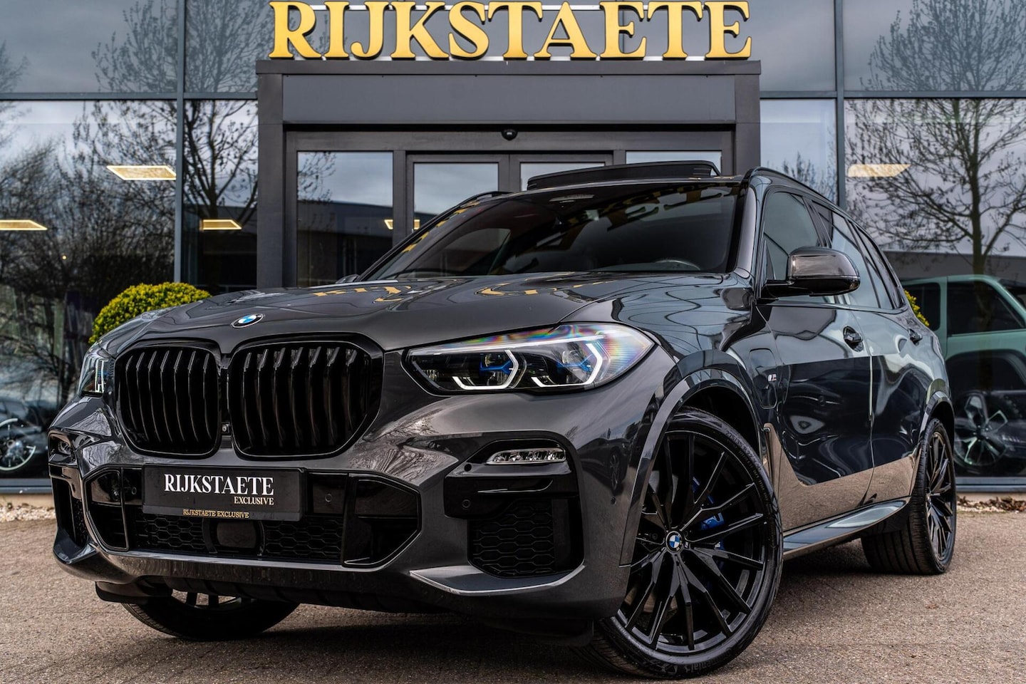 BMW X5 - xDrive45e High Executive|H&K|ACC|SFEERV|HEAD-UP|360º - AutoWereld.nl