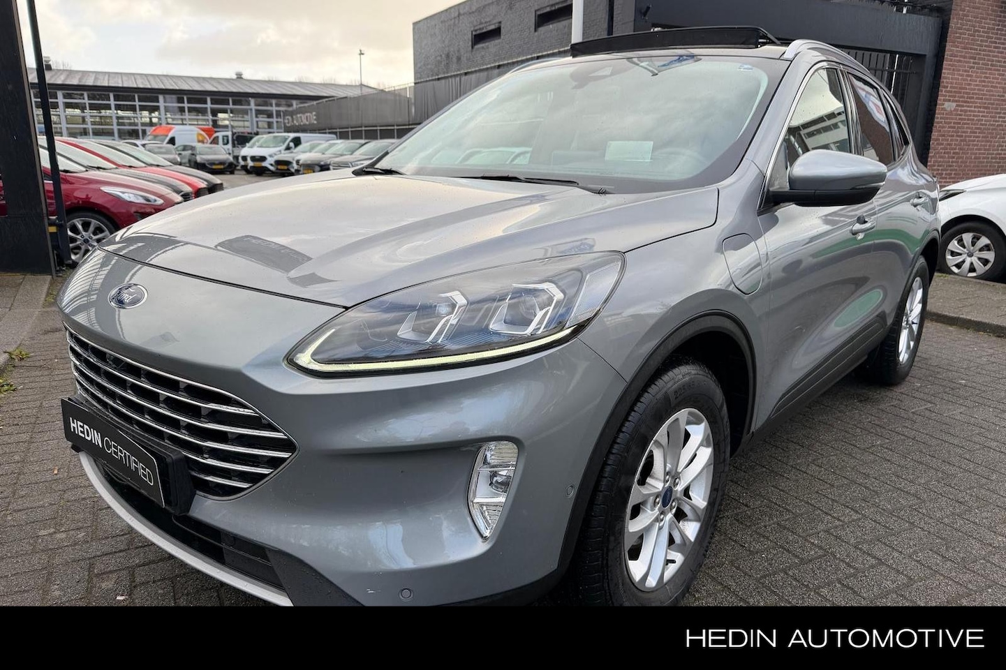 Ford Kuga - 2.5 PHEV Titanium X | Panoramadak | Trekhaak wegklapbaar | Winter Pack | Driver Assistance - AutoWereld.nl