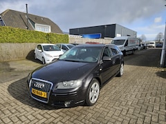 Audi A3 Sportback - 1.6 FSI Attraction