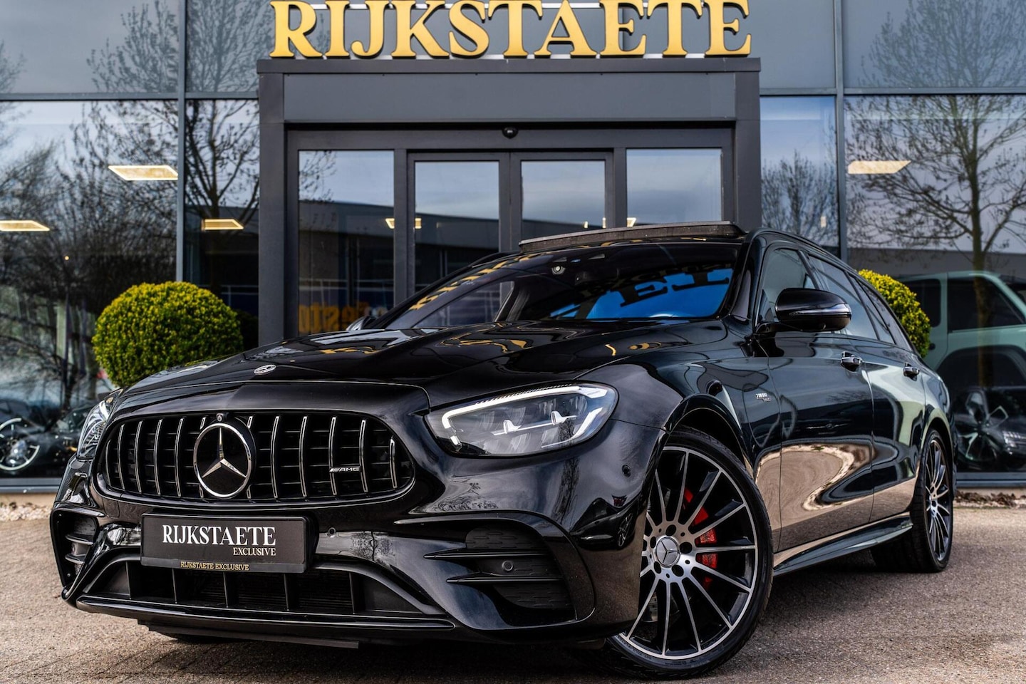 Mercedes-Benz E-klasse Estate - AMG 53 4MATIC|PANO|360|MEMORY|SFEER - AutoWereld.nl
