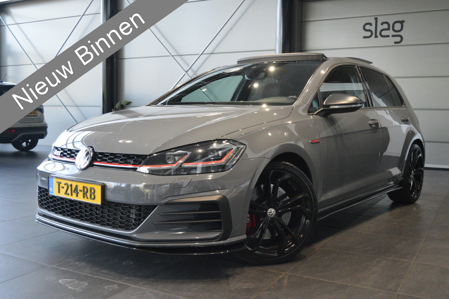Volkswagen Golf - 2.0 TSI GTI TCR Akrapovic pano camera 19 inch 290 pk !! - AutoWereld.nl