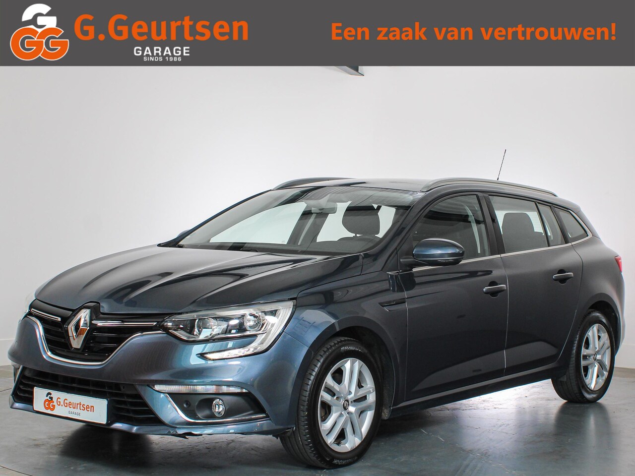 Renault Mégane Estate - 1.3 TCe Limited Trekhaak, Navigatie, Cruise Control - AutoWereld.nl