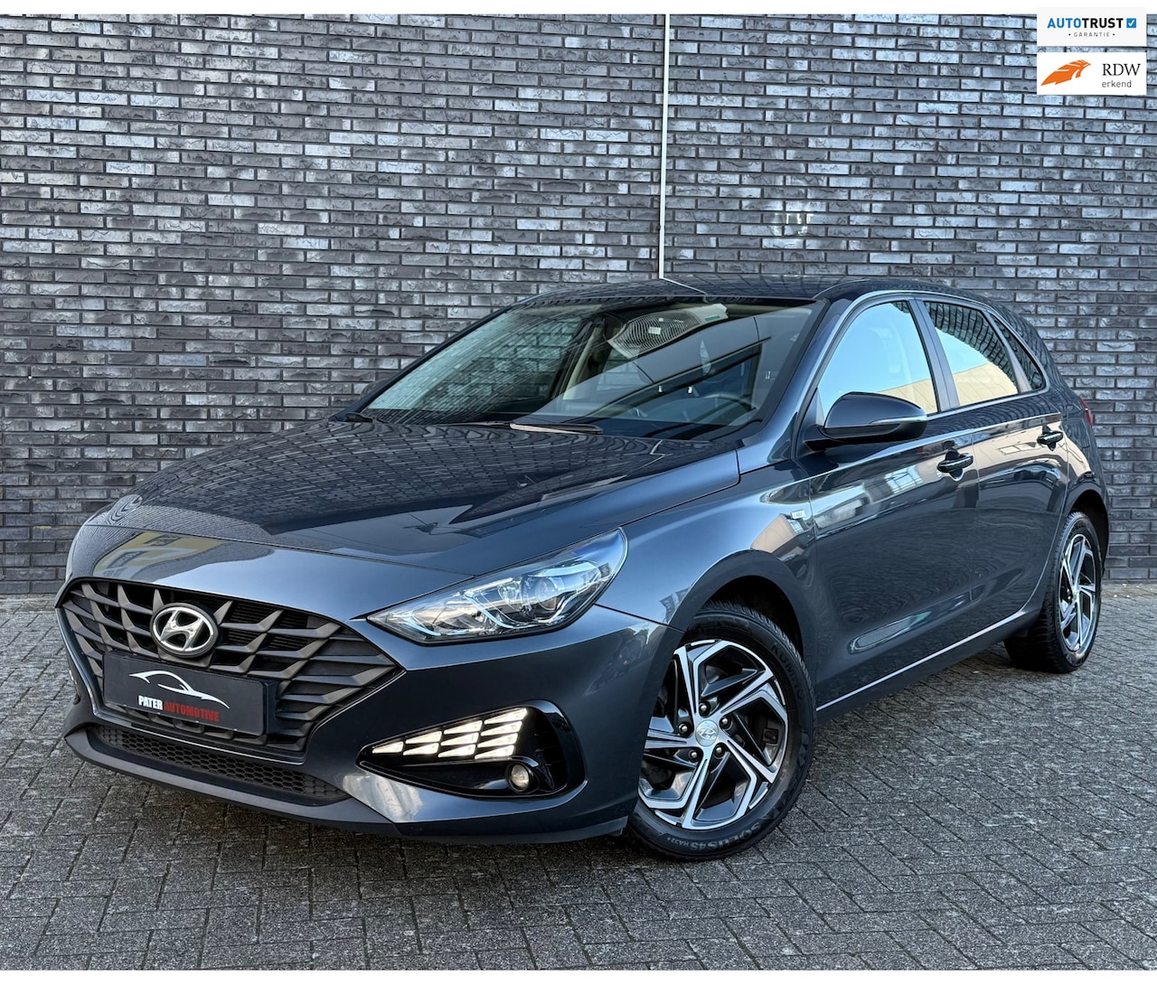 Hyundai i30 - 1.0 T-GDi MHEV Aut|Camera|Apple Carplay|Topstaat|Cruise|Lane Assist|Trekhaak monteren moge - AutoWereld.nl