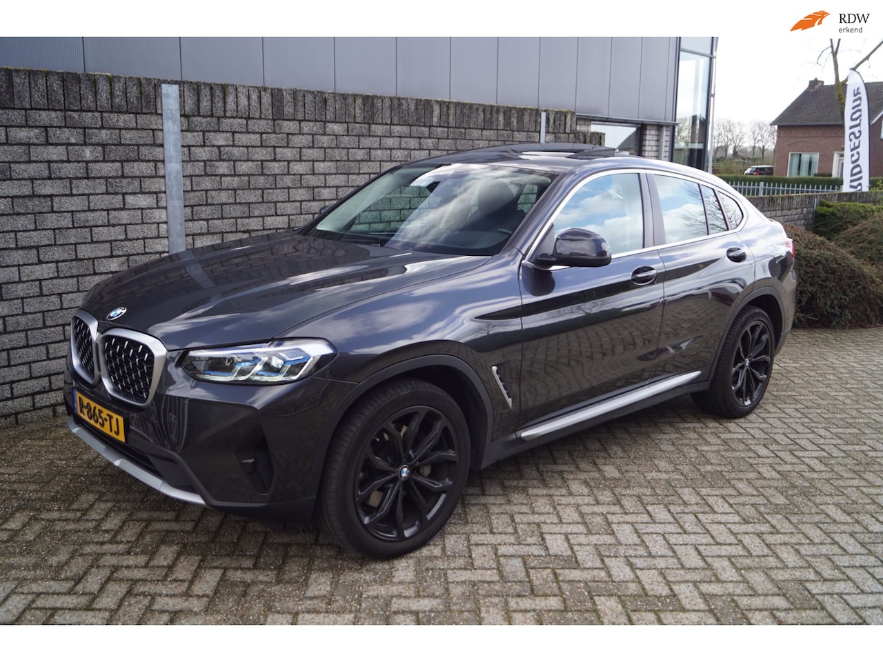 BMW X4 - XDrive30i High Executive Autom Panodak Head-Up Leder Navi Camera Clima Laser LED Kopl Crui - AutoWereld.nl
