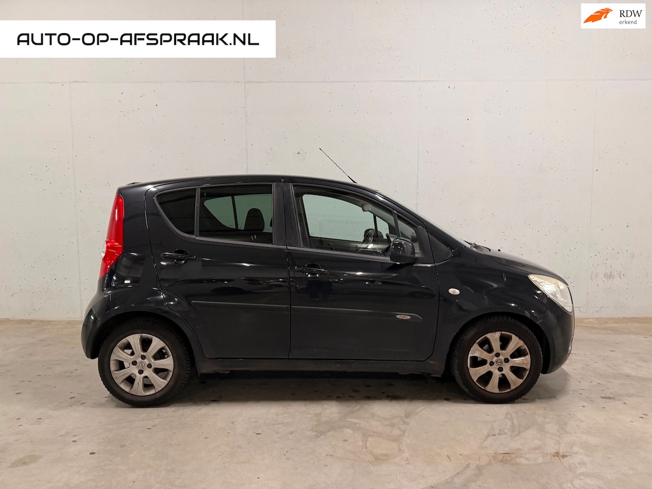 Opel Agila - 1.2 Enjoy Airco APK 5drs. Dealer onderhouden - AutoWereld.nl