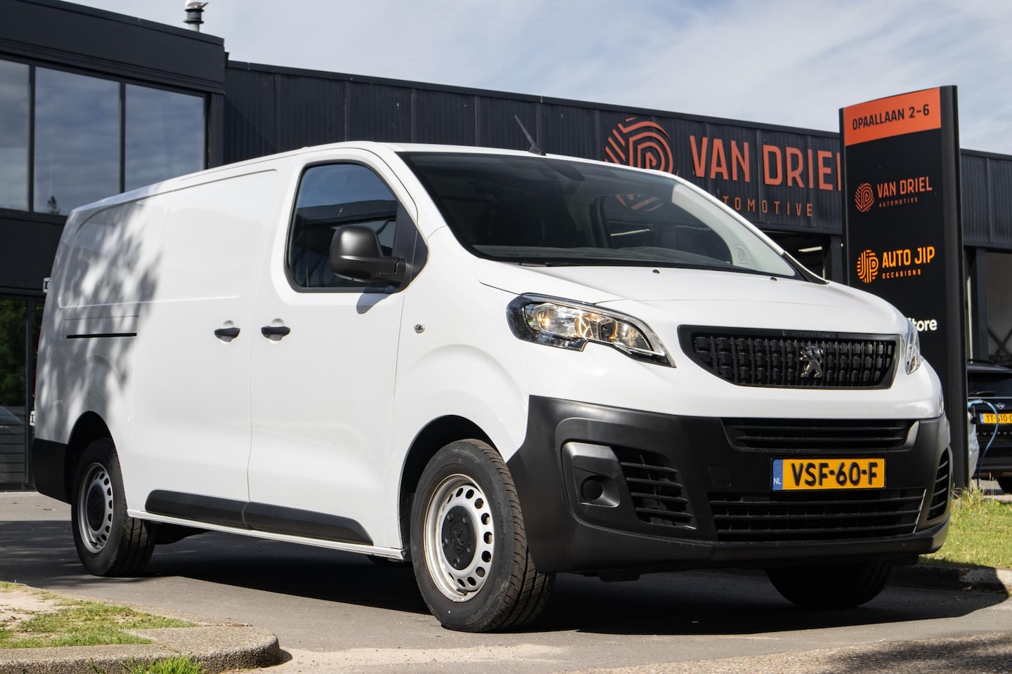 Peugeot Expert - 1.5 BlueHDI 100 Long Premium 1.5 BlueHDI 100 Long Premium - AutoWereld.nl