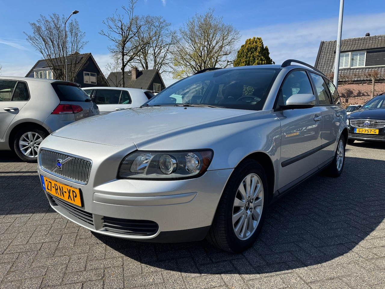 Volvo V50 - 2.4 Elite Automaat 140pk,Airco,Cruise,Elek-pakket,Nap - AutoWereld.nl