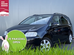 Volkswagen Touran - BJR 2006 1.6-16V FSI 116 PK Business APK 01-2027 | CLIMA | TREKHAAK | CRUISE