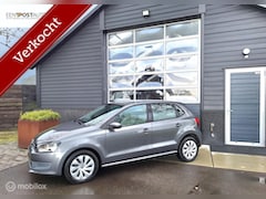 Volkswagen Polo - 1.4-16V Comfortline Navigatie, Airco, Cruise-Control, Bluetooth, Parkeersensoren