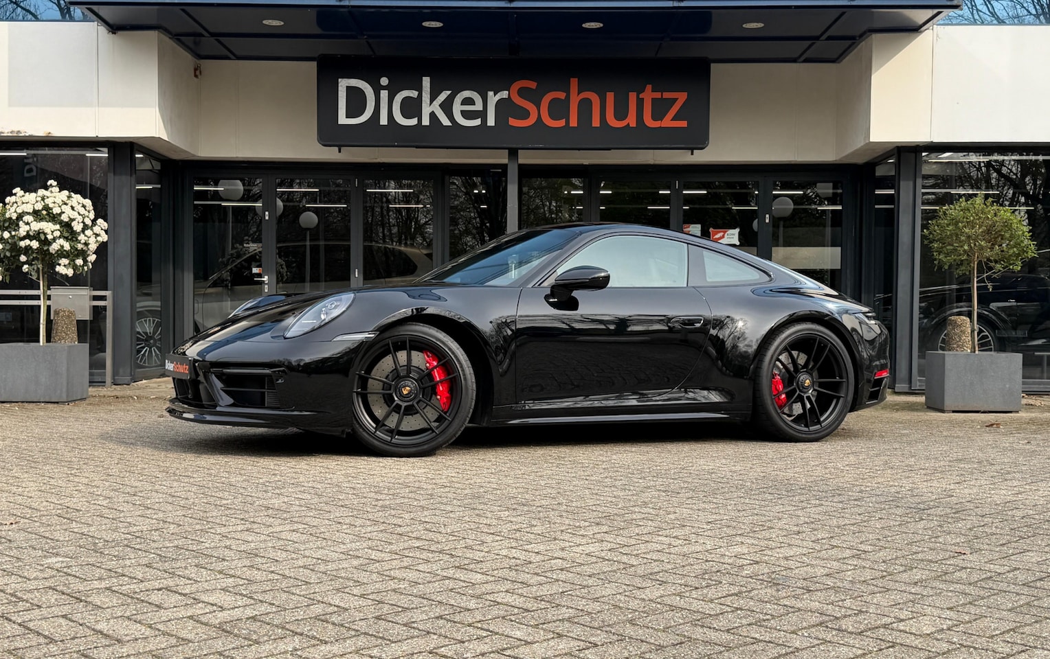 Porsche 911 - 3.0 Carrera 4 GTS Pano | Stoelventilatie | Leder | Race-Tex - AutoWereld.nl