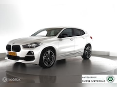 BMW X2 - 1.8i 140PK sDrive Automaat Lefhebber Edition pano|trekhaak|led|nav|ecc|parkassist|lmv19