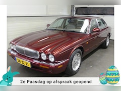 Jaguar Sovereign - 4.0 V8 - Automaat - Leer - Keurige staat