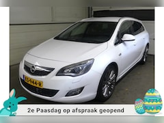 Opel Astra Sports Tourer - 1.4 Turbo Sport - Cruisecontrol - Navigatie