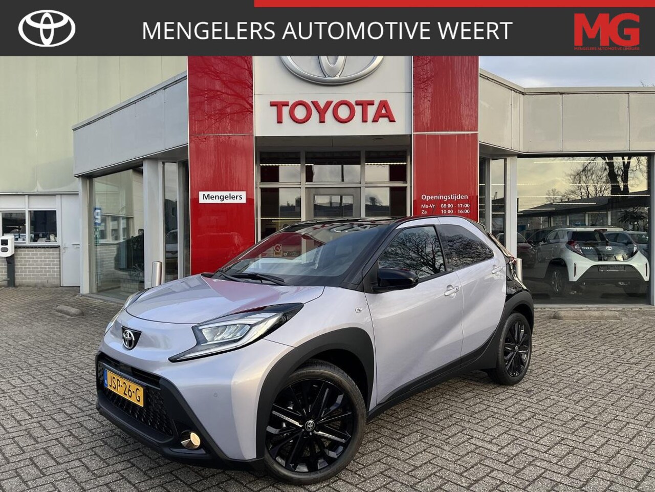 Toyota Aygo X - 1.0 VVT-i JBL Apple Carplay| Rijklaar | Privacy glass | Parkeersensoren voor en achter - AutoWereld.nl