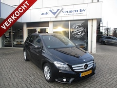 Mercedes-Benz B-klasse - B 180 122PK 7G-DCT/ HOGE INSTAP / COMFORT