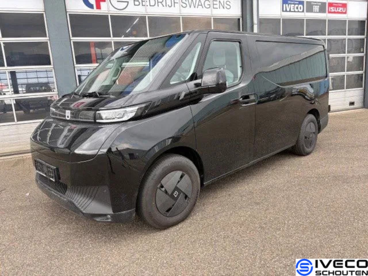 Farizon SV - L1H1 83Kw Black - AutoWereld.nl