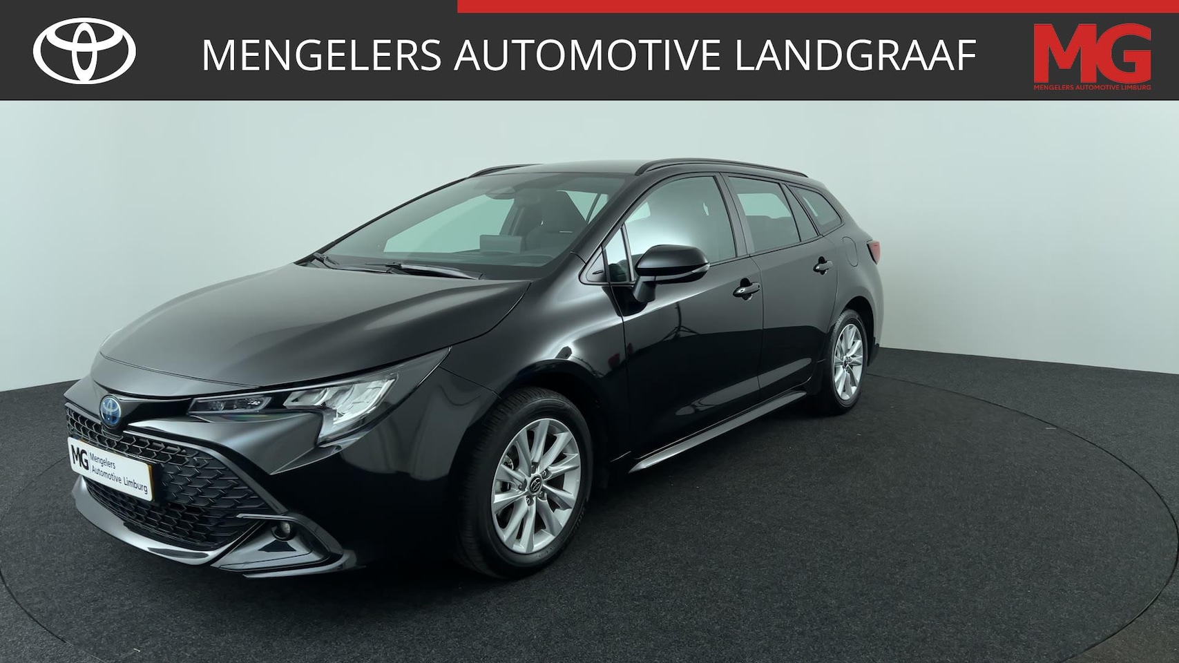 Toyota Corolla Touring Sports - Hybrid 140 Active - AutoWereld.nl