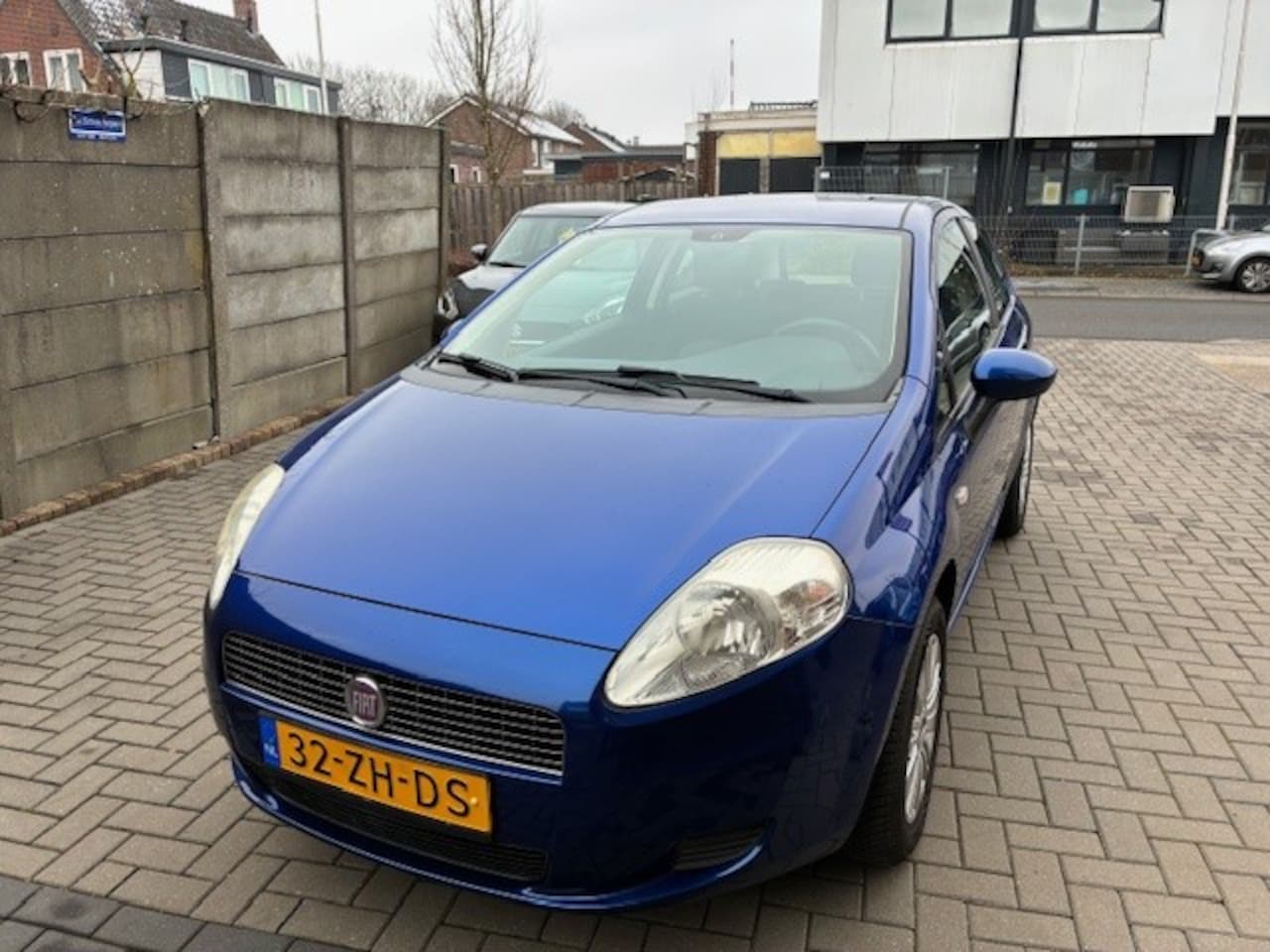 Fiat Grande Punto - 1.4 3DR Punto - AutoWereld.nl