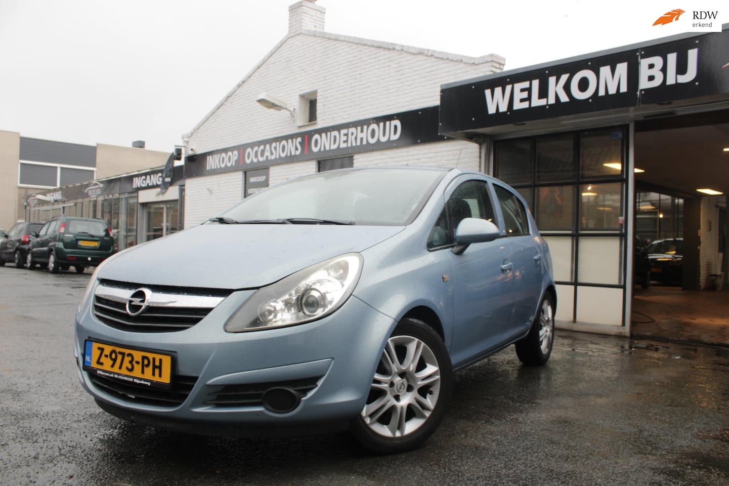 Opel Corsa - 1.2-16V Essentia / Airco / CruiseControl / Fietsenrek / Elektrische ramen voor - AutoWereld.nl