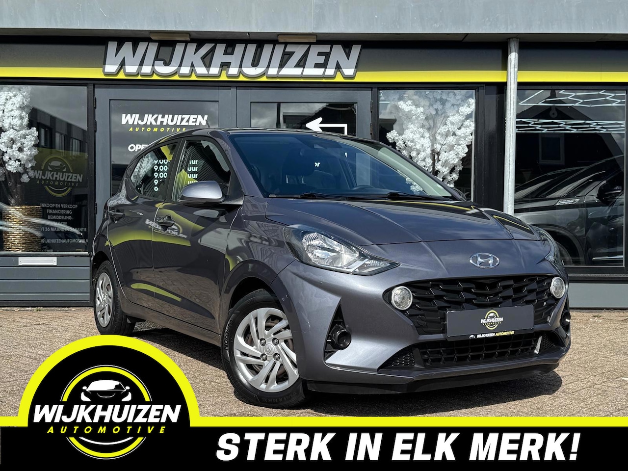 Hyundai i10 - 1.0 Automaat met Airco !!! Apple Carplay !!! Navigatie !!! Cruise !!! - AutoWereld.nl