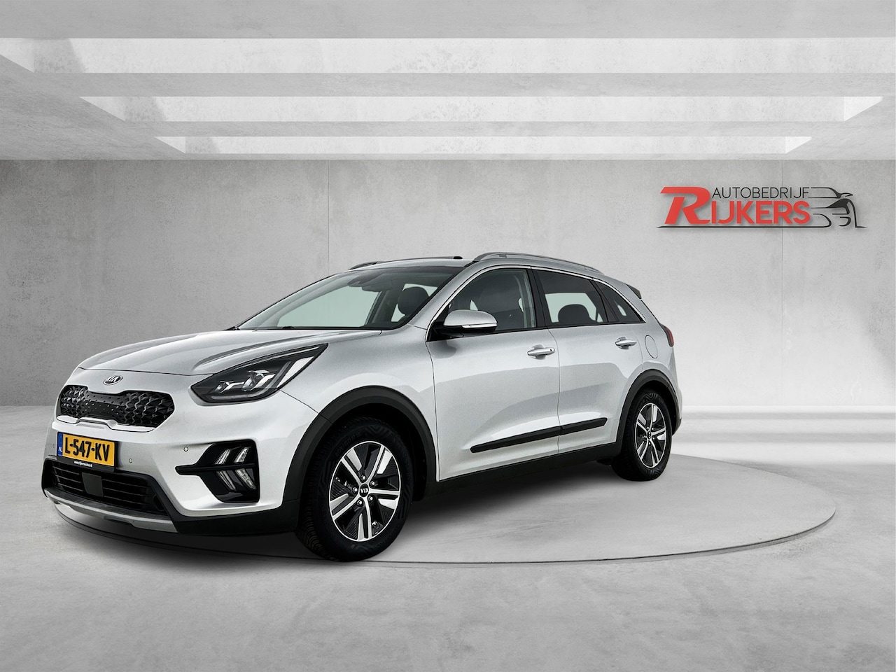 Kia Niro - 1.6 GDi Hybrid ExecutiveLine 1.6 GDi Hybrid ExecutiveLine,Schuif/kanteldak,Acc,Stoelventilatie,Stoelverw,Leder,Trekhaak - AutoWereld.nl