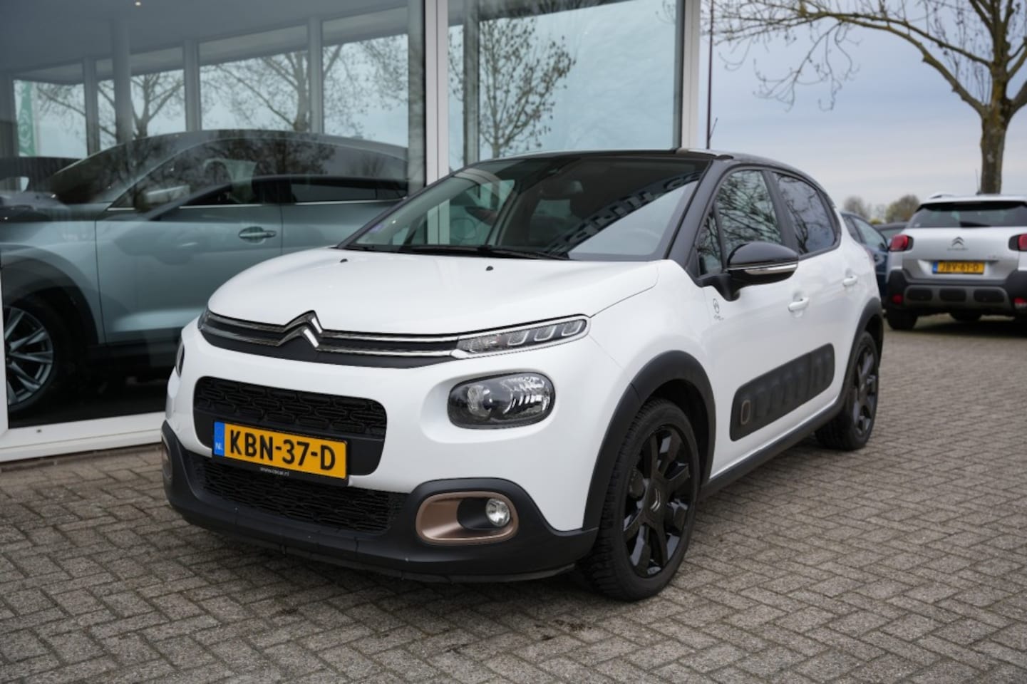 Citroën C3 Origin - 1.2 PT SenS ORIGINS/Camera/Navi/Carplay/ ALL IN PRIJS - AutoWereld.nl