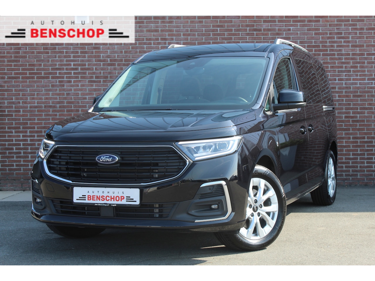Ford Tourneo Connect - 2.0 122PK DSG 7pers L2 |PANO|NAVI|VOORRUITVERWARMING|CRUISE CONTROL| - AutoWereld.nl