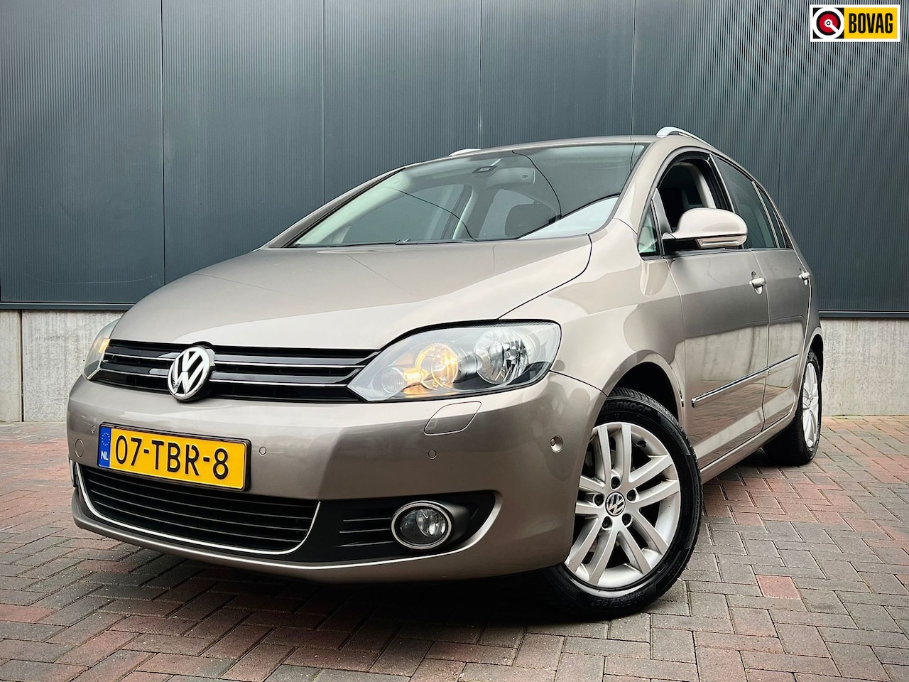 Volkswagen Golf Plus - 1.4 TSI Highline * Navi * Automaat * Cruise * Climate * Trekhaak * Goed Onderhouden * - AutoWereld.nl