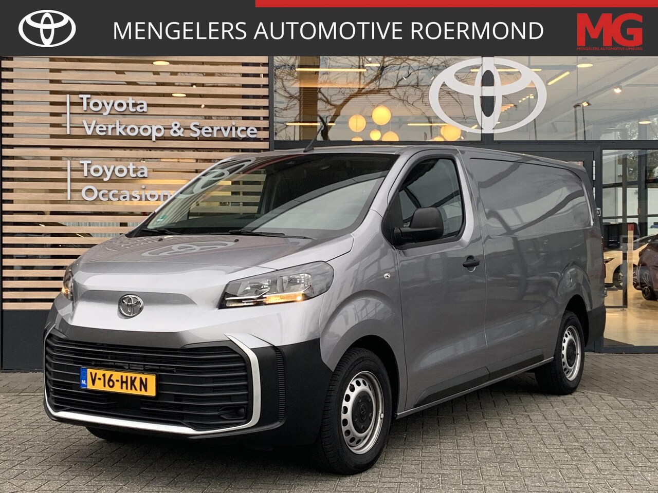 Toyota PROACE Long Worker - 2.0 D-4D L2 Navigator | Info: 06-11738929 | - AutoWereld.nl
