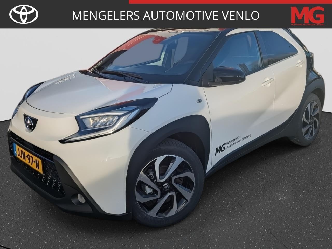 Toyota Aygo X - 1.0 VVT-i MT Pulse | Rijklaar | BTWauto | All season | Clima| - AutoWereld.nl