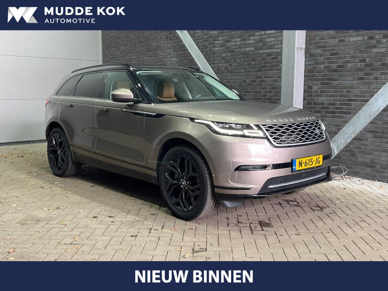 Land Rover Range Rover Velar - 2.0 I4 AWD R-Dynamic SE | Panoramadak | Head-Up | Meridian Surround | 21 Inch | Luchtverin - AutoWereld.nl