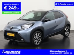 Toyota Aygo X - 1.0 VVT-i MT Play | Camera | Stoelverwarming | Adaptief Cruise | Zondag Open