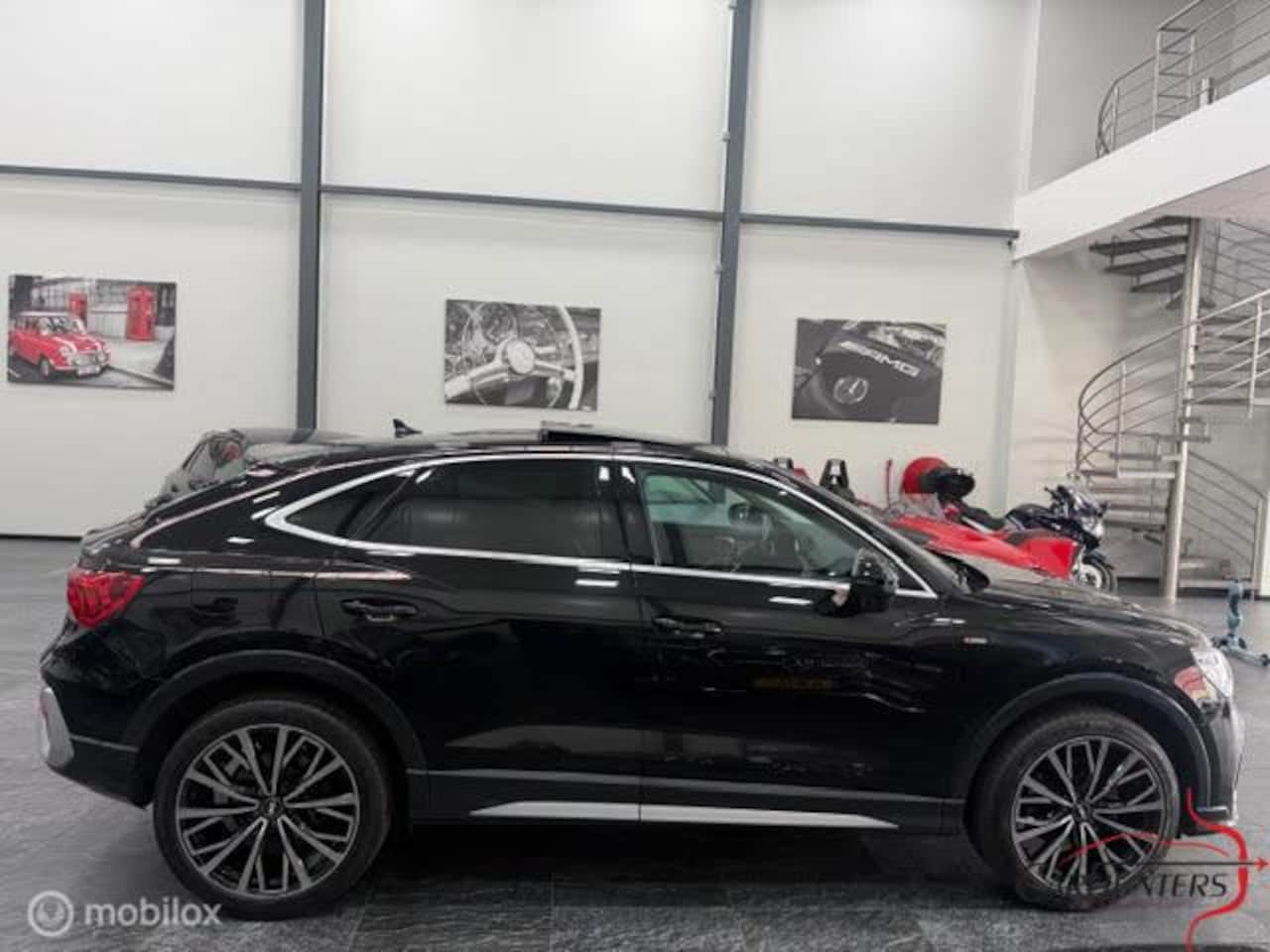 Audi Q3 - 35tfsi aut pano s line - AutoWereld.nl