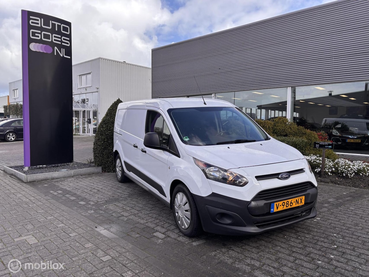 Ford Transit Connect - 1.5 TDCI L2 Ambiente 1.5 TDCI L2 Ambiente - AutoWereld.nl
