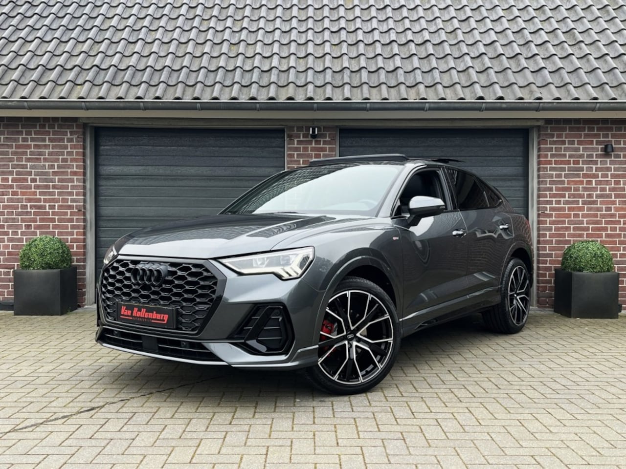 Audi Q3 Sportback - 35 TFSI S-LINE 150 PK PANO LEDER TREKHAAK NIEUWSTAAT - AutoWereld.nl