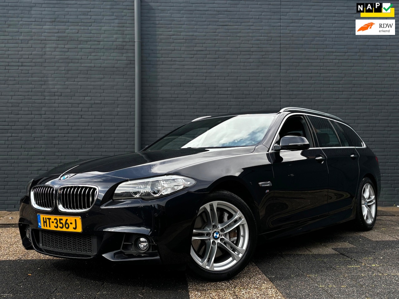 BMW 5-serie Touring - 528i High Executive | Headup Display | Leder | Automaat - AutoWereld.nl