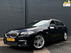 BMW 5-serie Touring - 528i High Executive | HUD | Digital Dash.| 360-camera